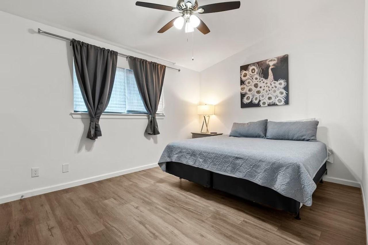 710 W 34th St #1385486P - Photo 6 of 8