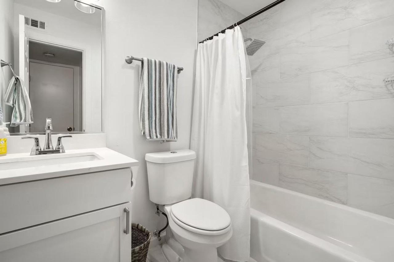 710 W 34th St #1385486P - Photo 7 of 8