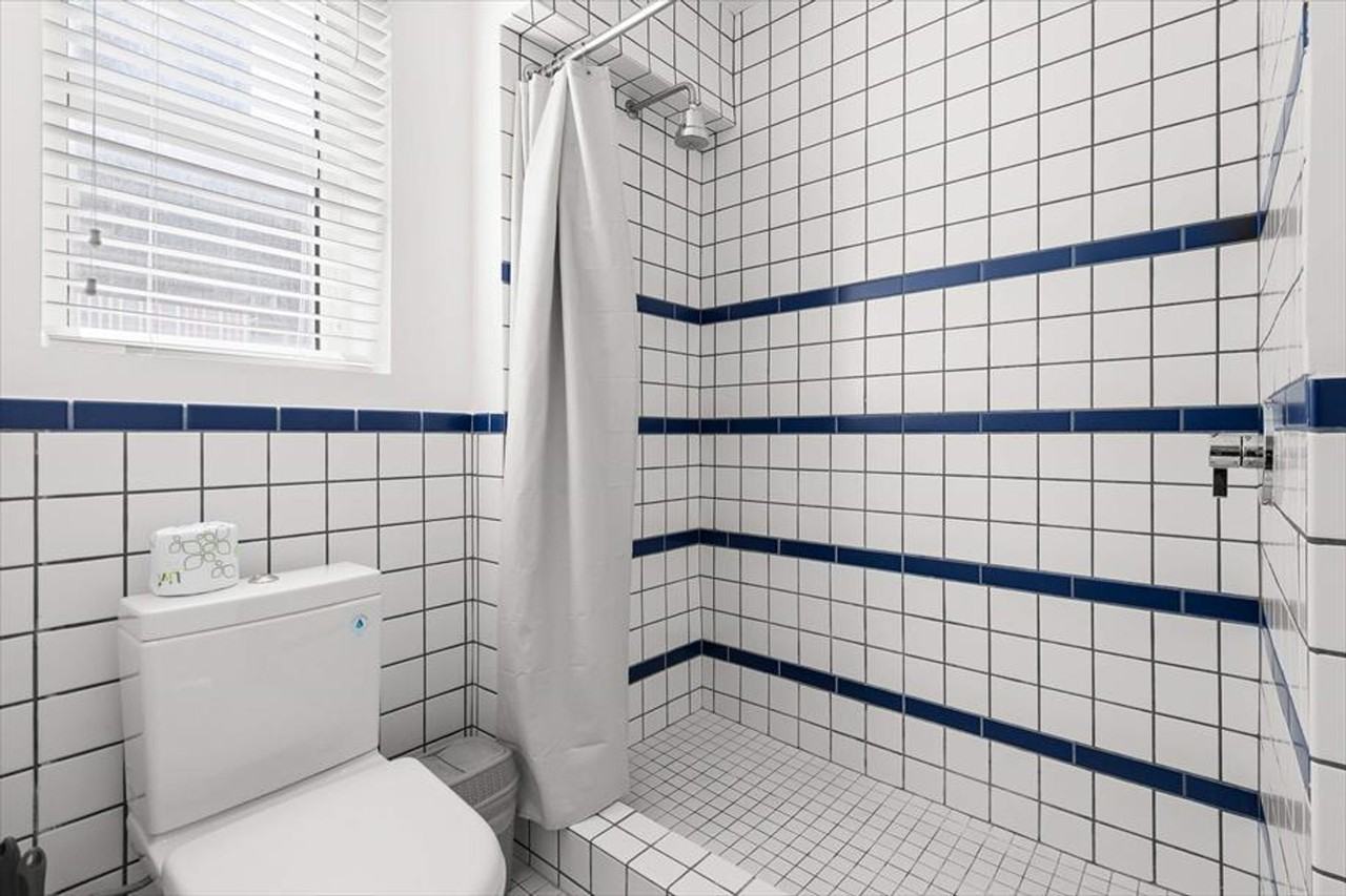 1701 Alton Rd #1387465P - Photo 5 of 24