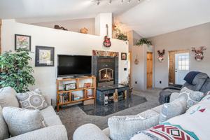 featured image of 1353 Alice Rd