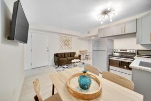 1317 Sw 22nd Ave - Photo 1 of 1