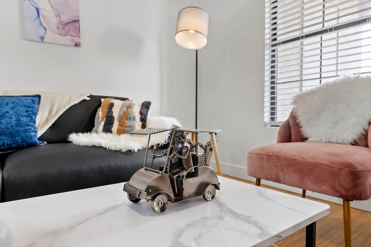 875 W Pecos Rd #1391800P - Photo 3 of 38