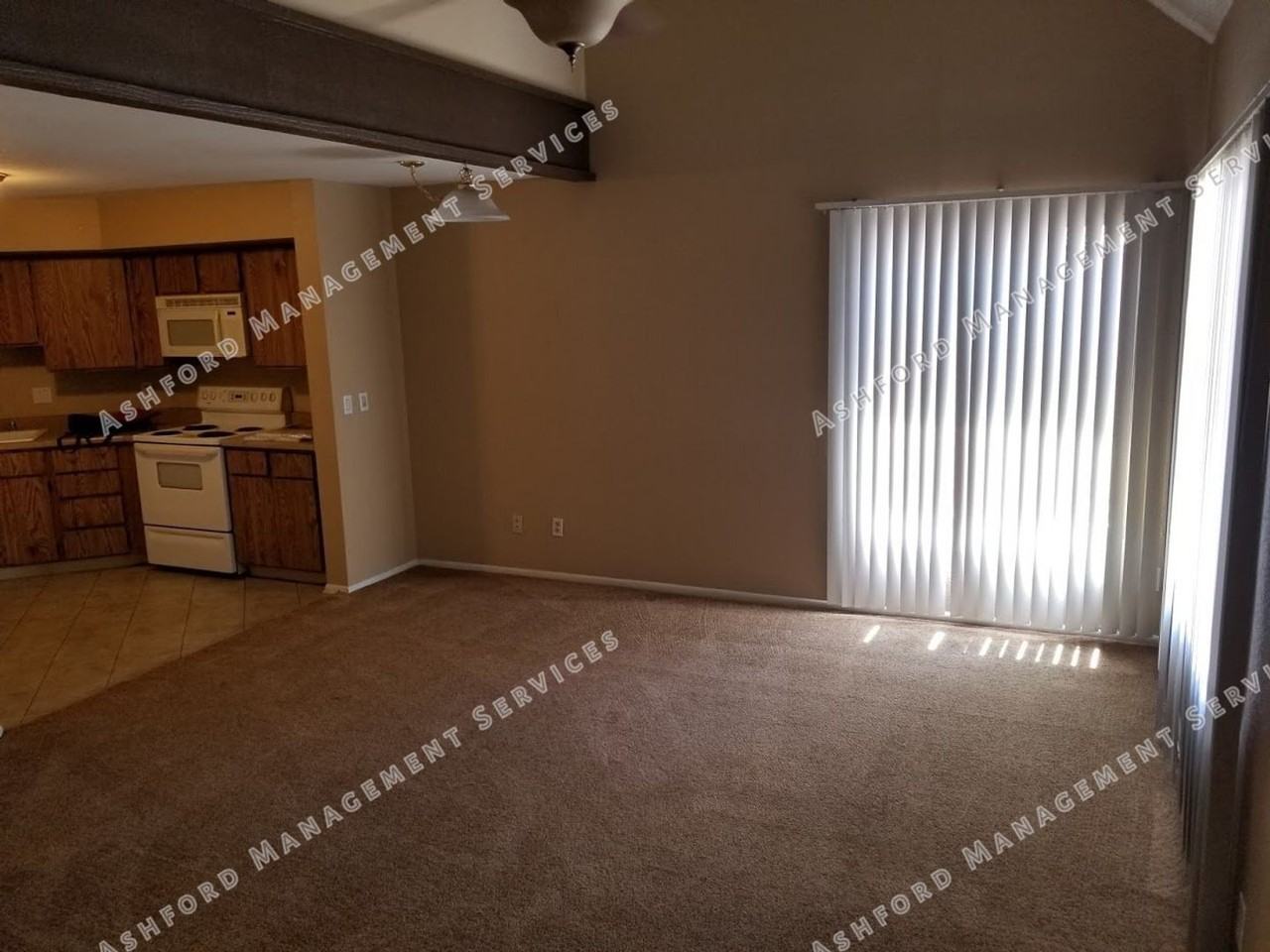 4419 W State Ave - Photo 7 of 25