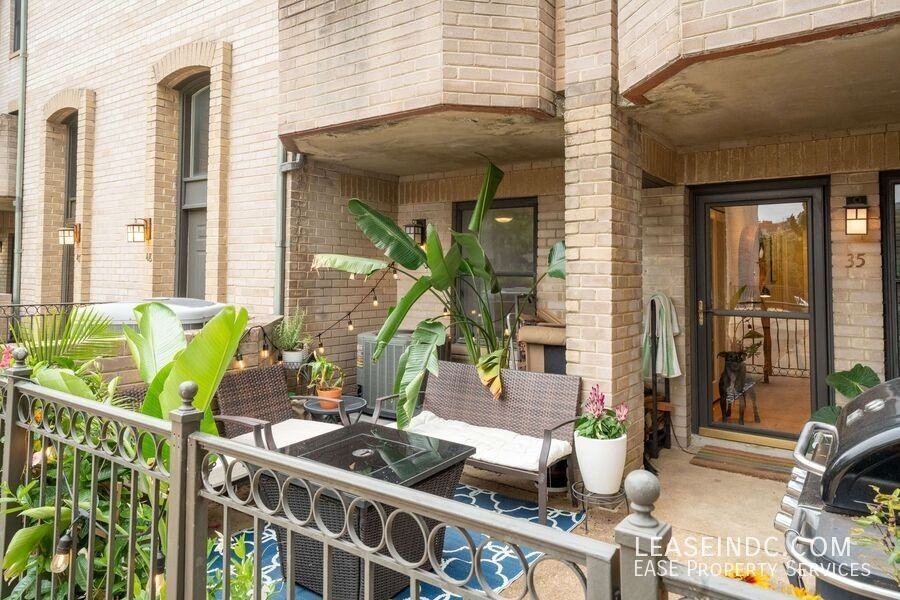 1325 13th St Nw #35 - Photo 2 of 42