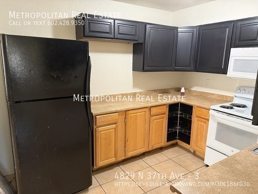 4829 N 37th Ave #3 - Photo 7 of 12