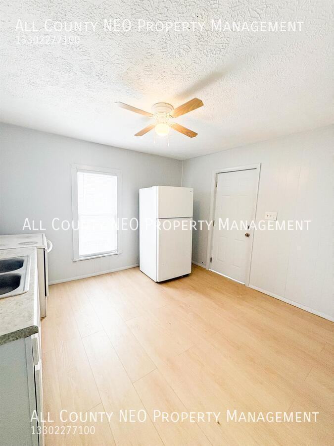 911 Fulton Rd Nw #2 - Photo 3 of 12