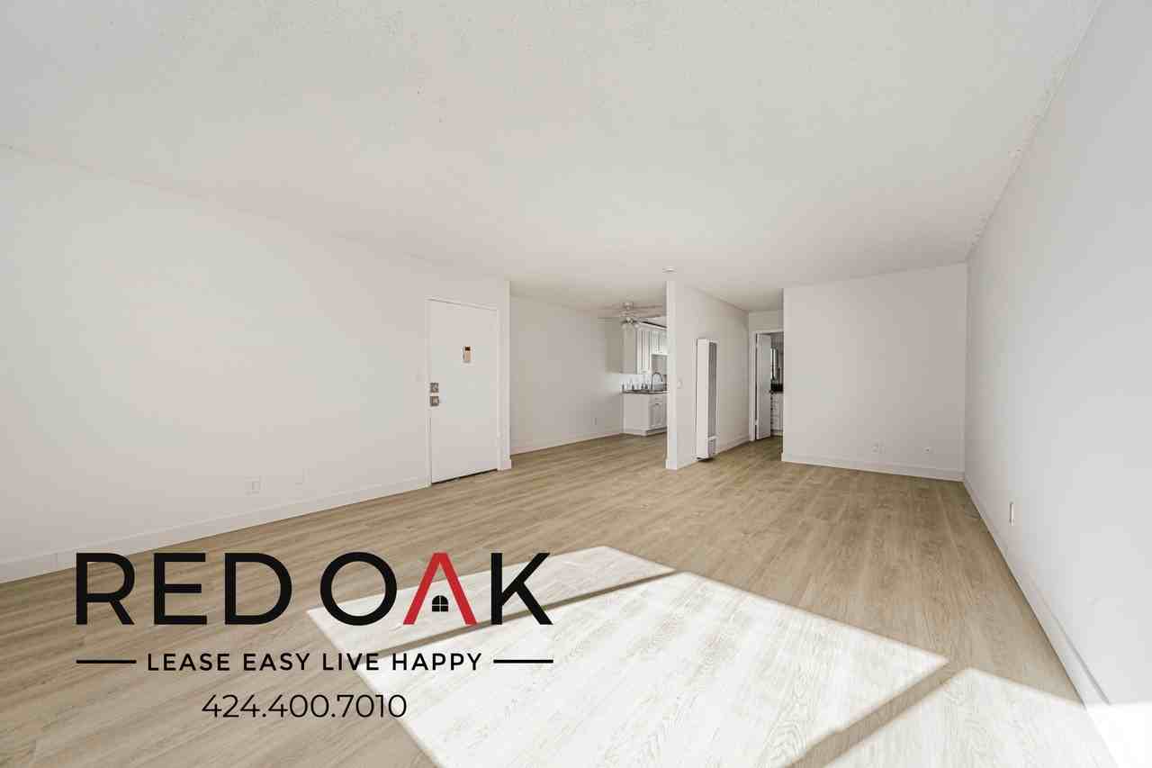 8555 Independence Ave #210 - Photo 5 of 15