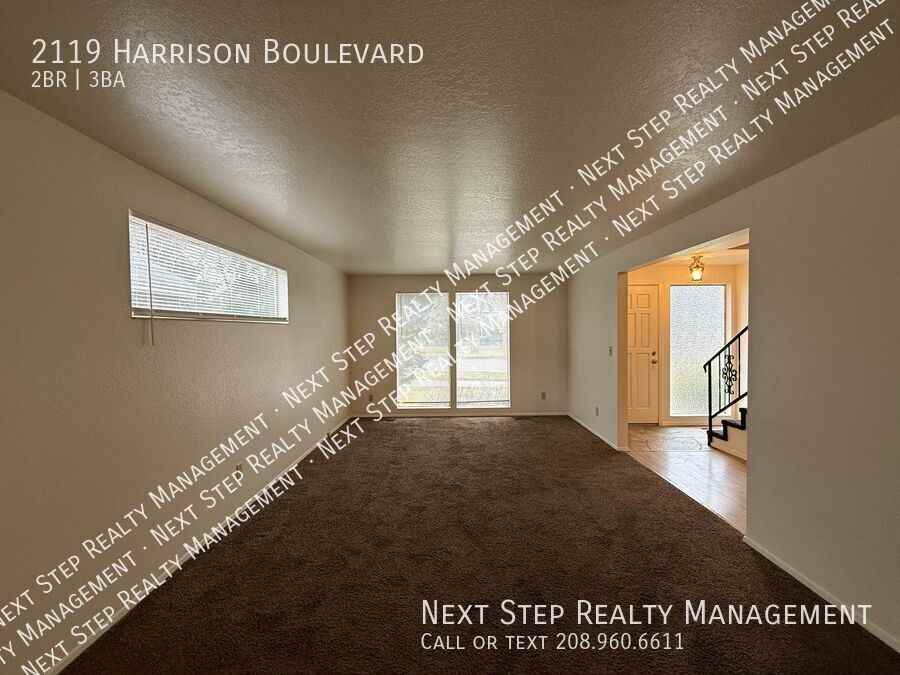 2119 N Harrison Blvd - Photo 4 of 24