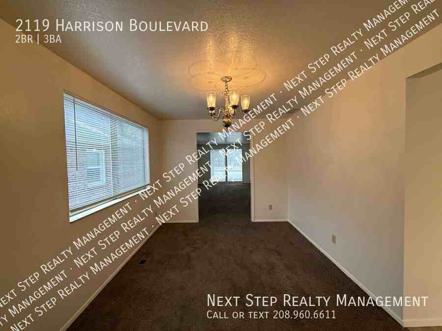 2119 N Harrison Blvd - Photo 6 of 24