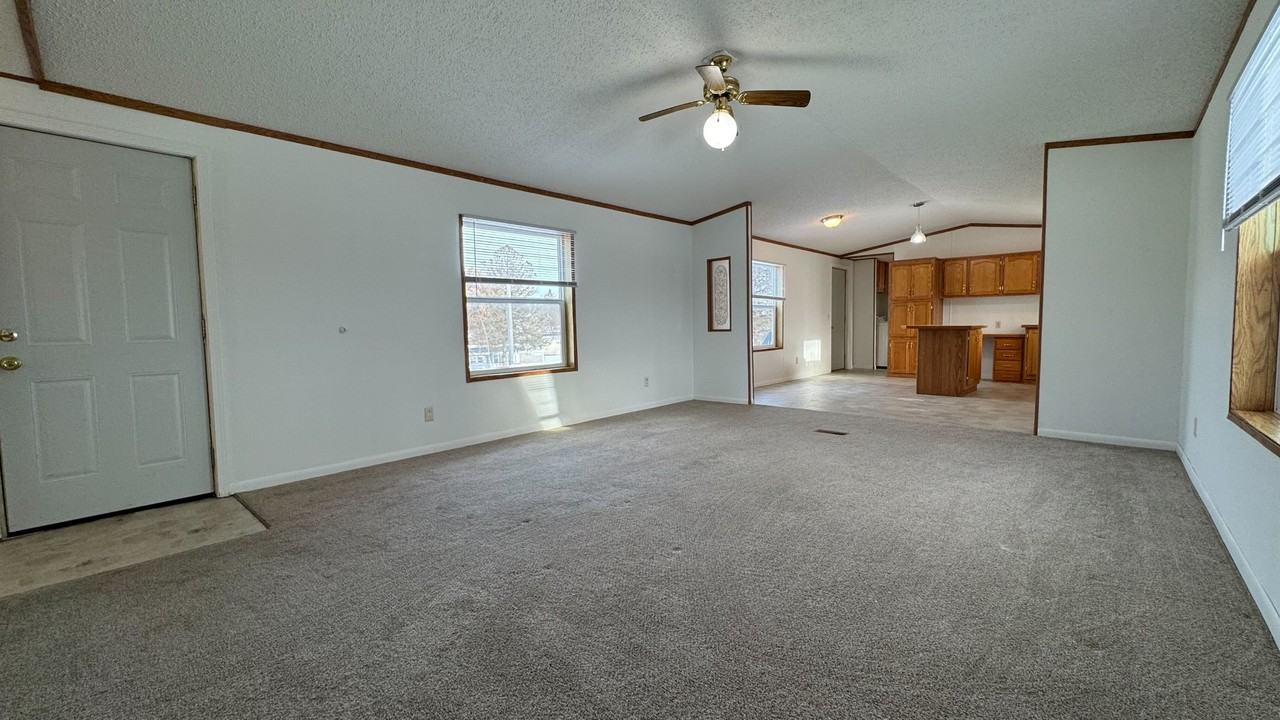 2004 Falcon Ter Nw #304 - Photo 2 of 28