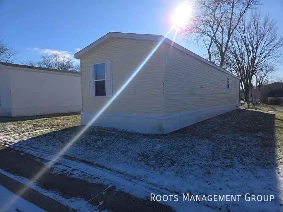 2722 Apollo Dr - Photo 2 of 13