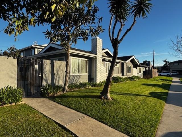 17132 Emerald Lane #D - Photo 2 of 31