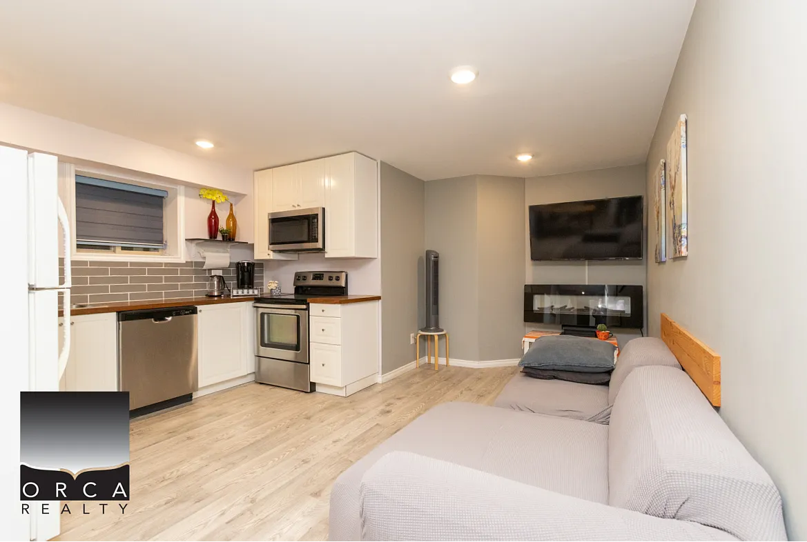 1671 Tatlow Avenue #1 - Photo 5 of 10