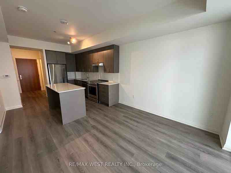 8960 Jane Street #1418 - Photo 6 of 15