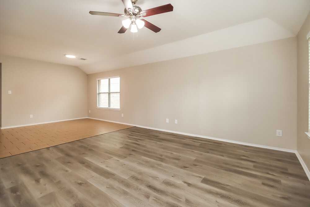 19190 Shire Horse Blvd - Photo 5 of 16