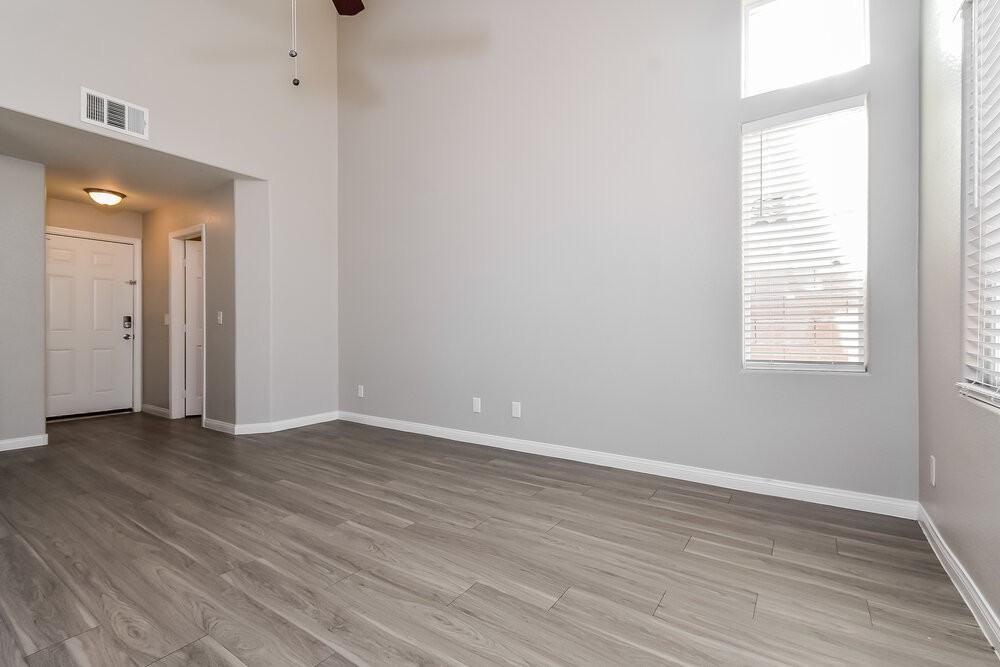 2506 Influential Ct - Photo 6 of 17