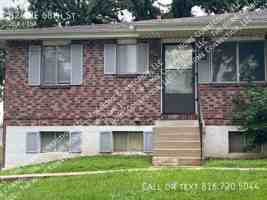 featured image of 824 Ne 68th St