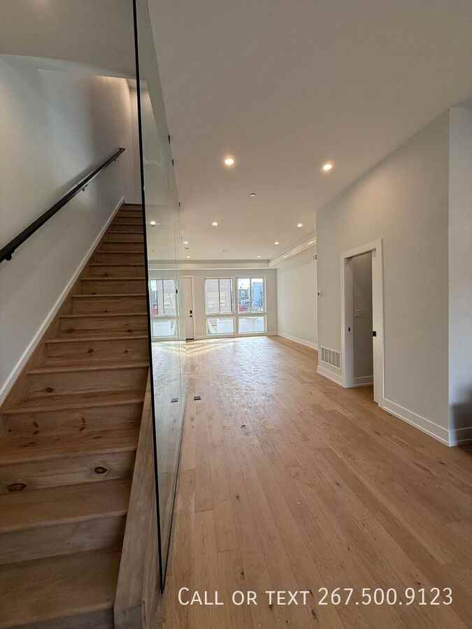 3005 Gaul St - Photo 2 of 41