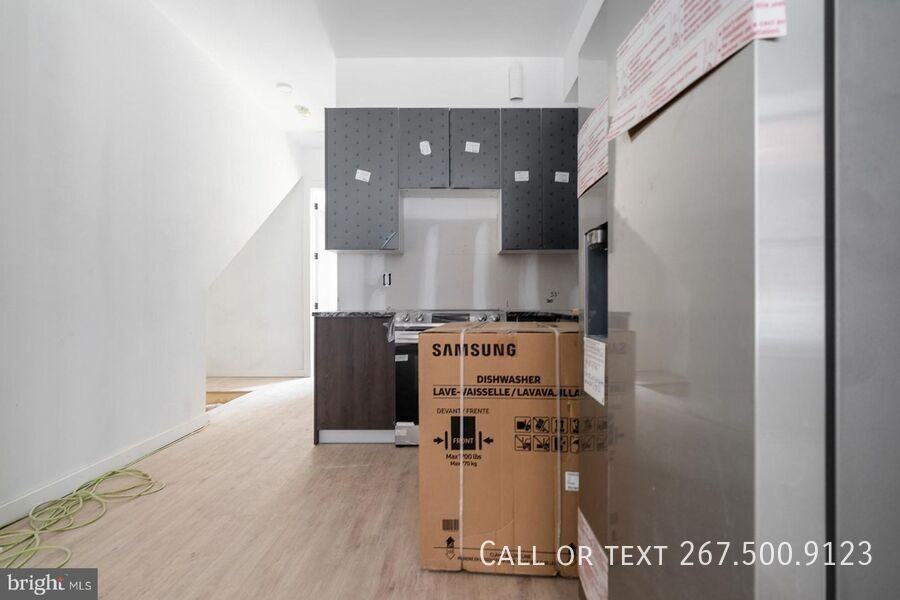 1306 N Front St #1H - Photo 3 of 22