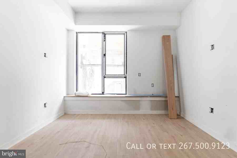 1306 N Front St #1H - Photo 7 of 22