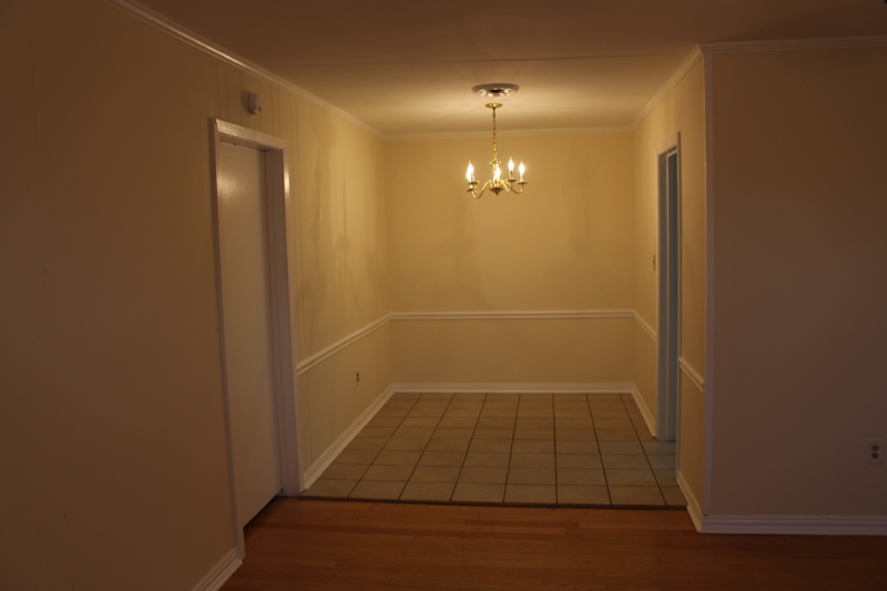 204 Meadow Ln - Photo 6 of 21