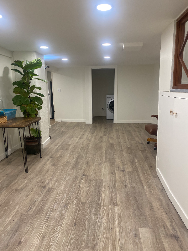 4275 Whitman Ave N - Photo 4 of 23