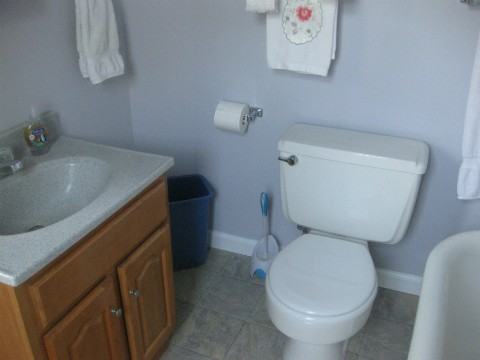 280 Easton St - Photo 6 of 13