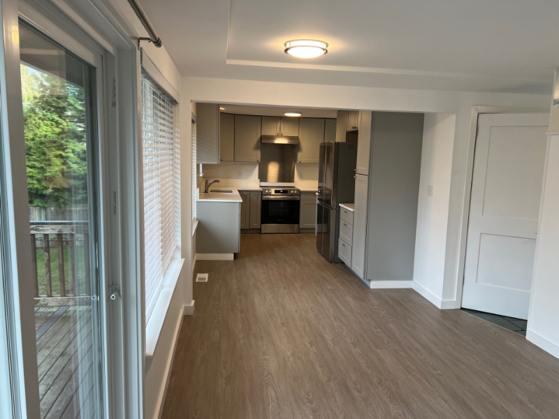 8230 Se 72nd St - Photo 5 of 17