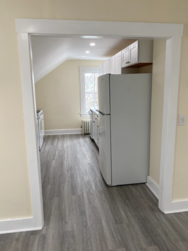 3 Silvania Rd #3 - Photo 5 of 11