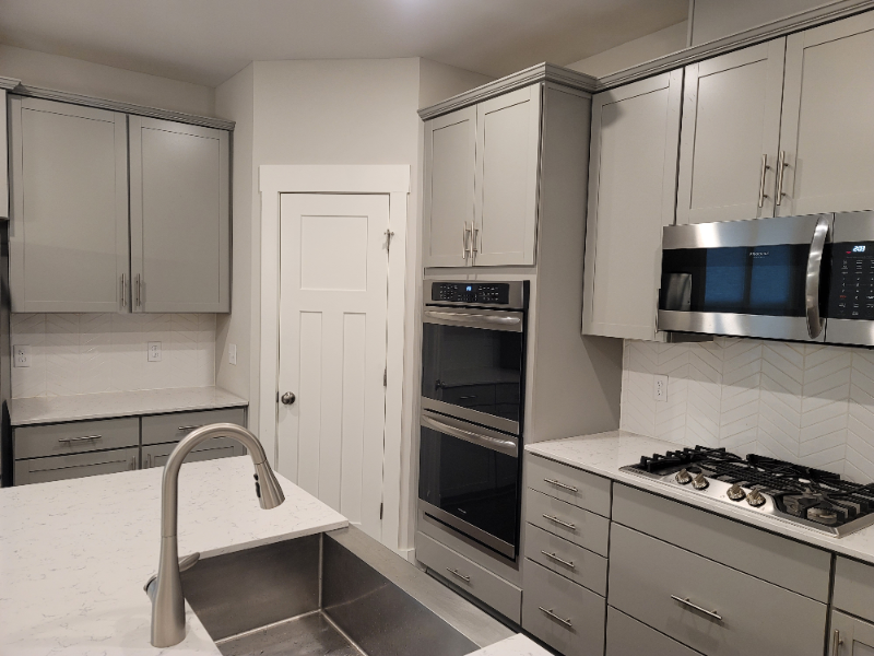 1594 Drakes Creek Rd - Photo 5 of 32