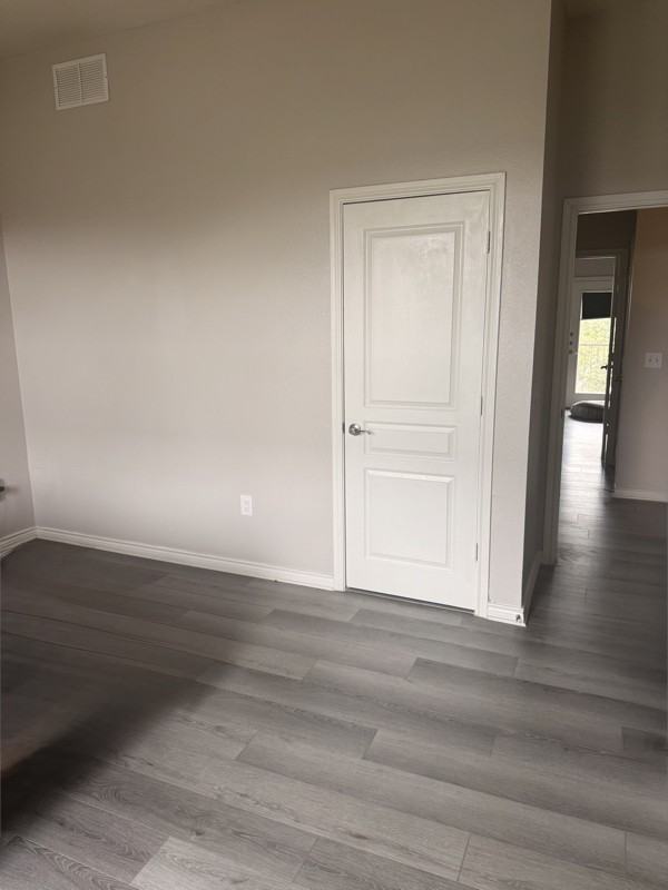 528 Refugio St - Photo 4 of 15