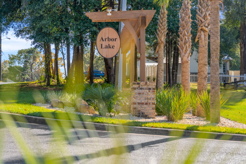 732 Arbor Lake Dr - Photo 5 of 43