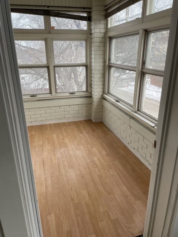 418 S 4th St #6 - Photo 6 of 13