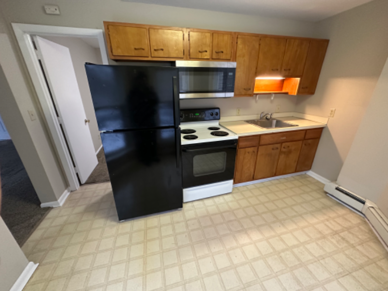 22 Grove St #3 - Photo 7 of 16