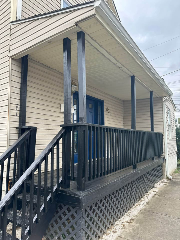 83 Carpenter St #A - Photo 3 of 12