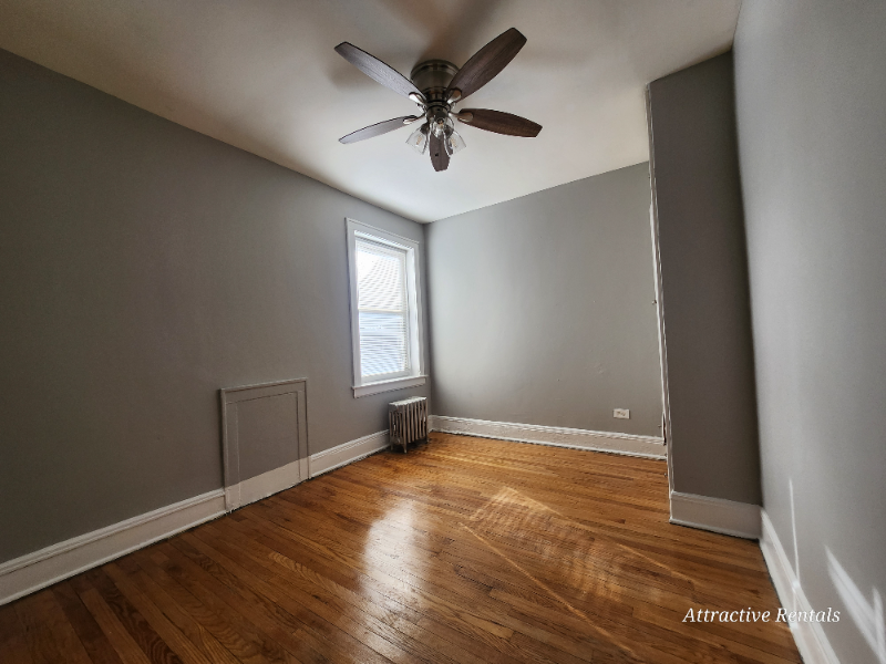 5911 W Huron St #1 - Photo 4 of 9