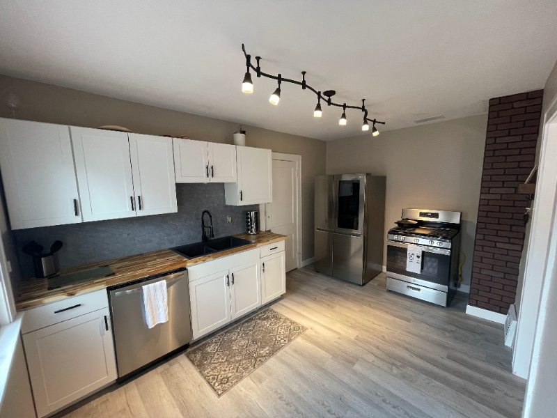 3331 Grantwood Dr #3333 - Photo 2 of 11