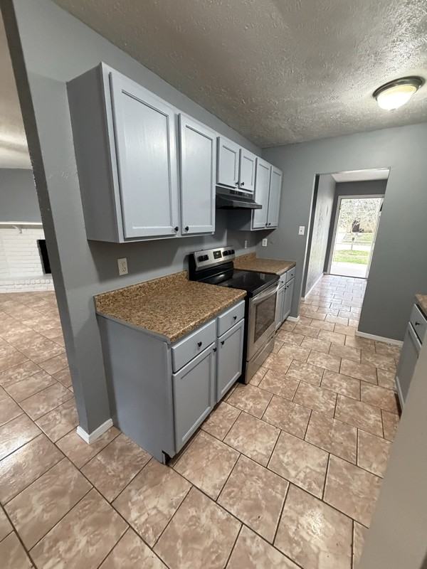 24307 Rockin Seven Dr - Photo 2 of 14