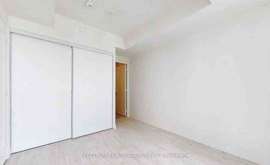 9000 Jane Street #906 - Photo 4 of 11