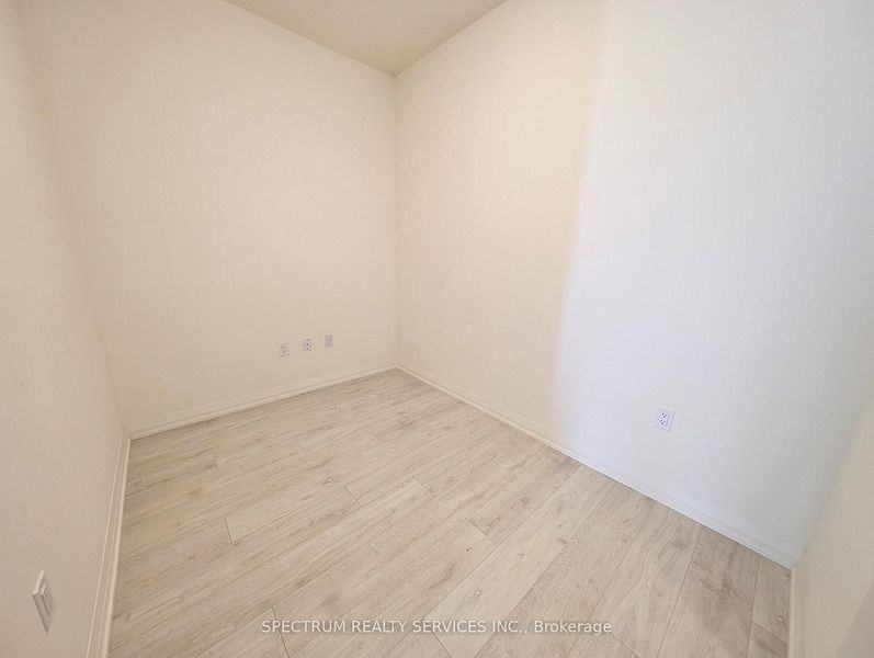 9000 Jane Street #906 - Photo 5 of 11