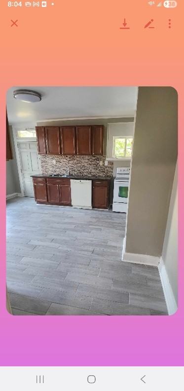 486 Linden Ave #2 - Photo 2 of 16