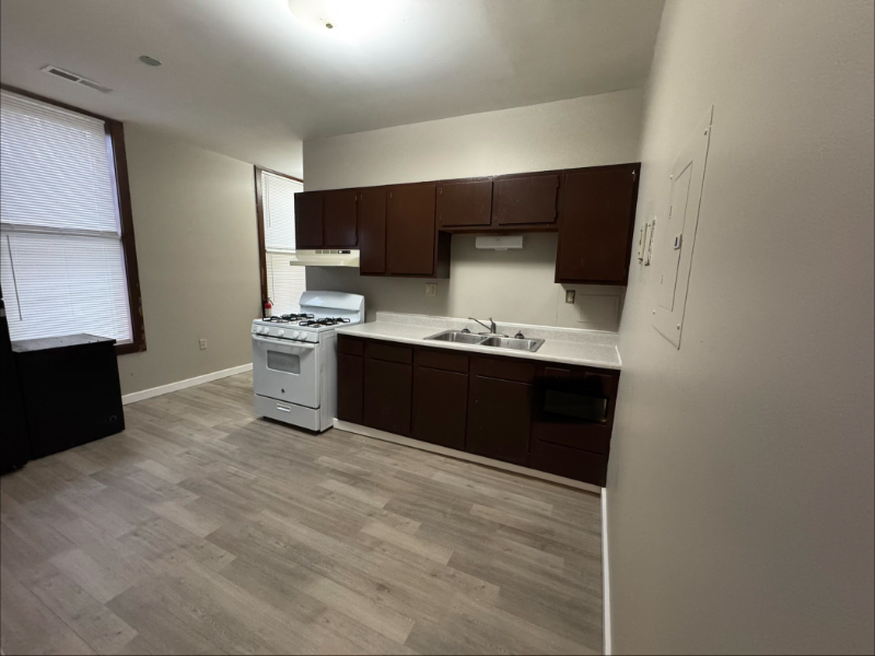 2454 River Rd #2 - Photo 6 of 18