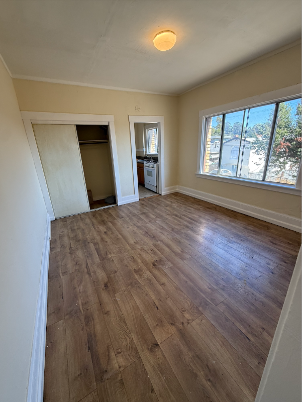 3524 Foothill Blvd #2 - Photo 2 of 6