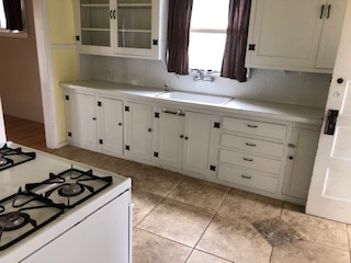 775 30th St - Photo 6 of 8