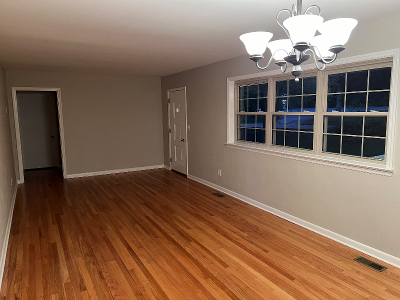 1334 Ely Rd - Photo 5 of 19