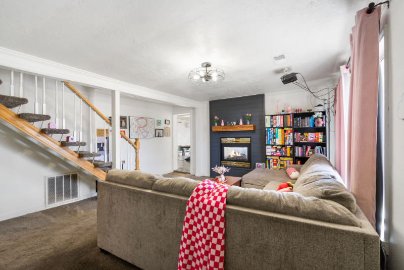 496 Ne - Photo 7 of 38