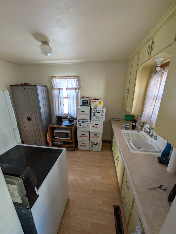 3512 Fenwick Ave - Photo 5 of 20