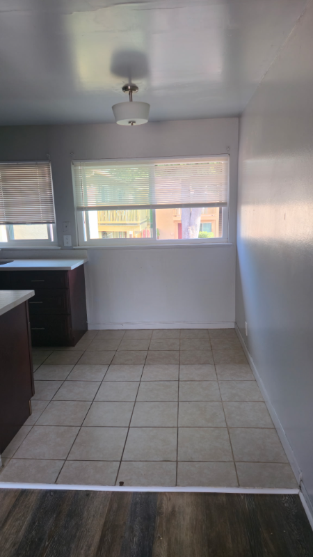 320 Franciscan Ct #15 - Photo 6 of 9