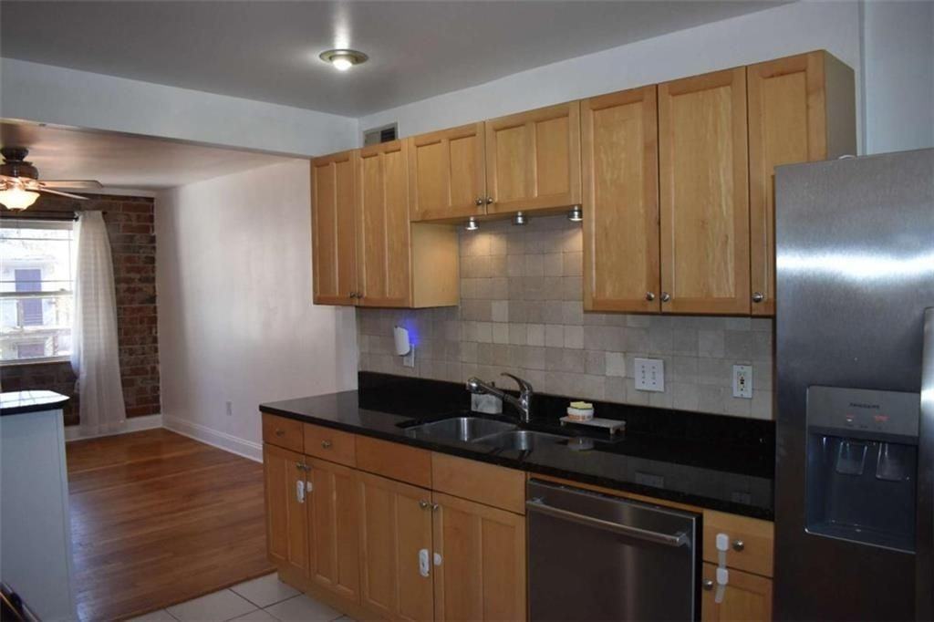 24 Daniel St Se - Photo 7 of 18