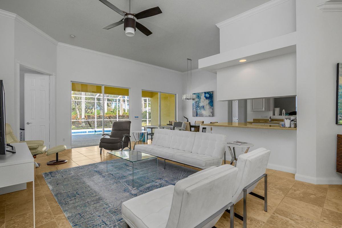 28308 Moray Dr - Photo 3 of 38